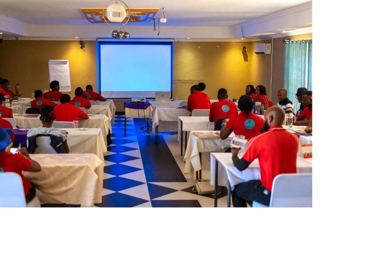 Msc Hotel Otjiwarongo Monitronics Eksteriør bilde