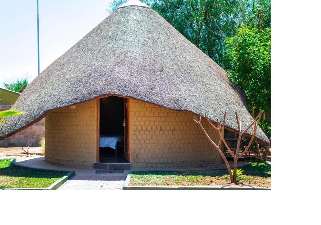 Msc Hotel Otjiwarongo Monitronics Eksteriør bilde