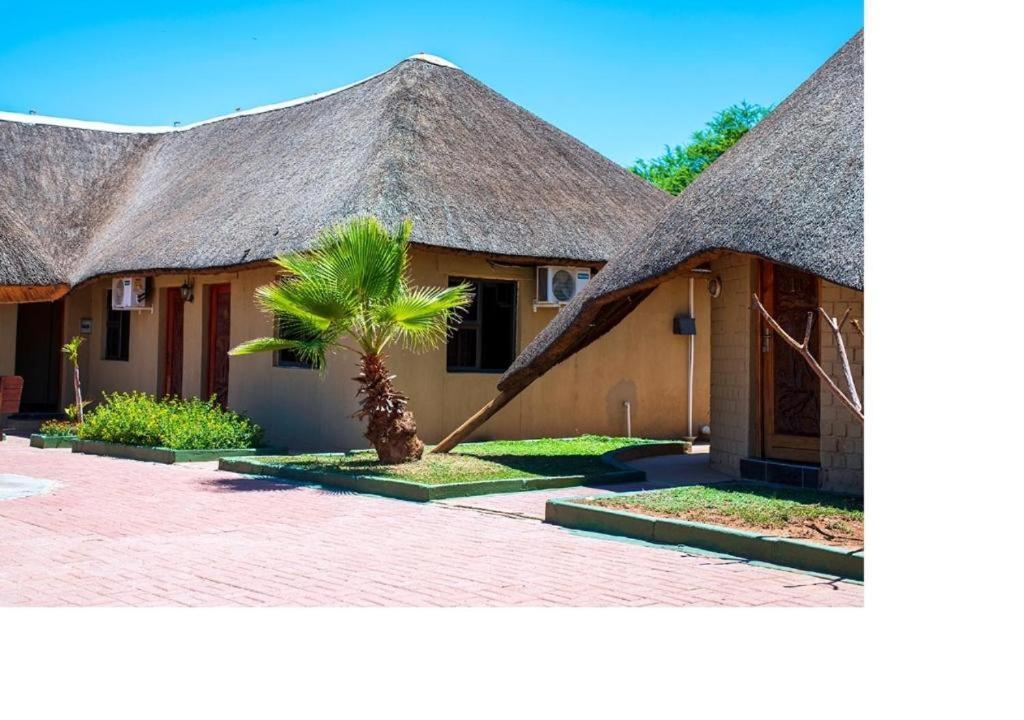 Msc Hotel Otjiwarongo Monitronics Eksteriør bilde